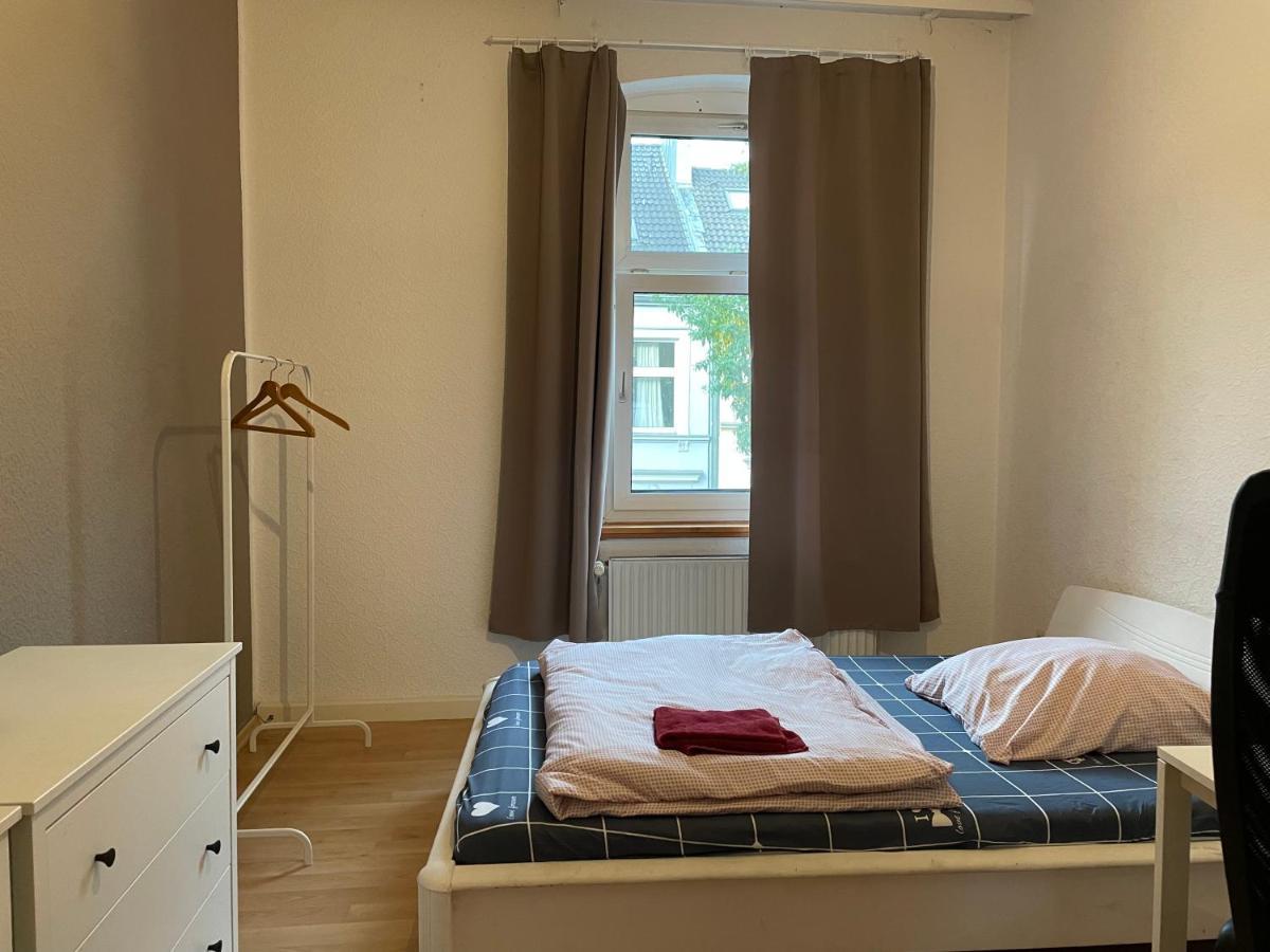 Lovely Room In Duesseldorf Nearly Duesseldorf Hbf ภายนอก รูปภาพ